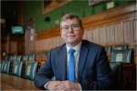 Peter Gibson in Parliament